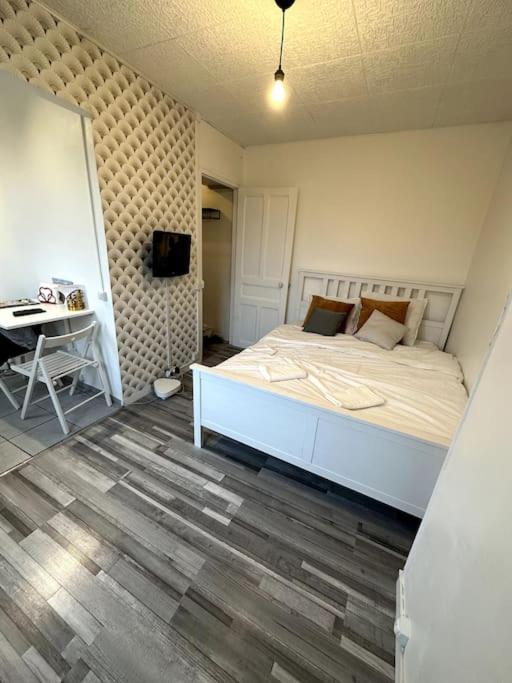 Studio Cosy A Bagneux Rer B A 500M Apartment Bagian luar foto